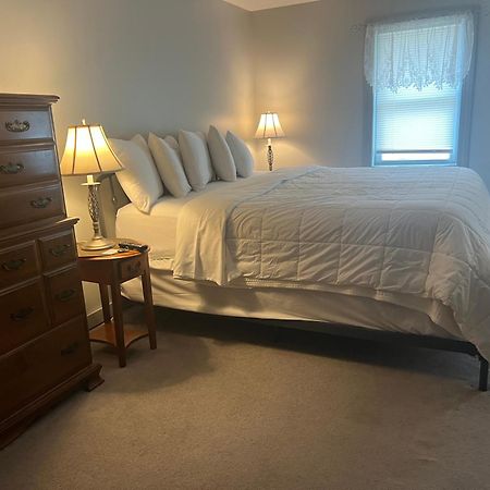 The Vermont Inn Mendon Esterno foto