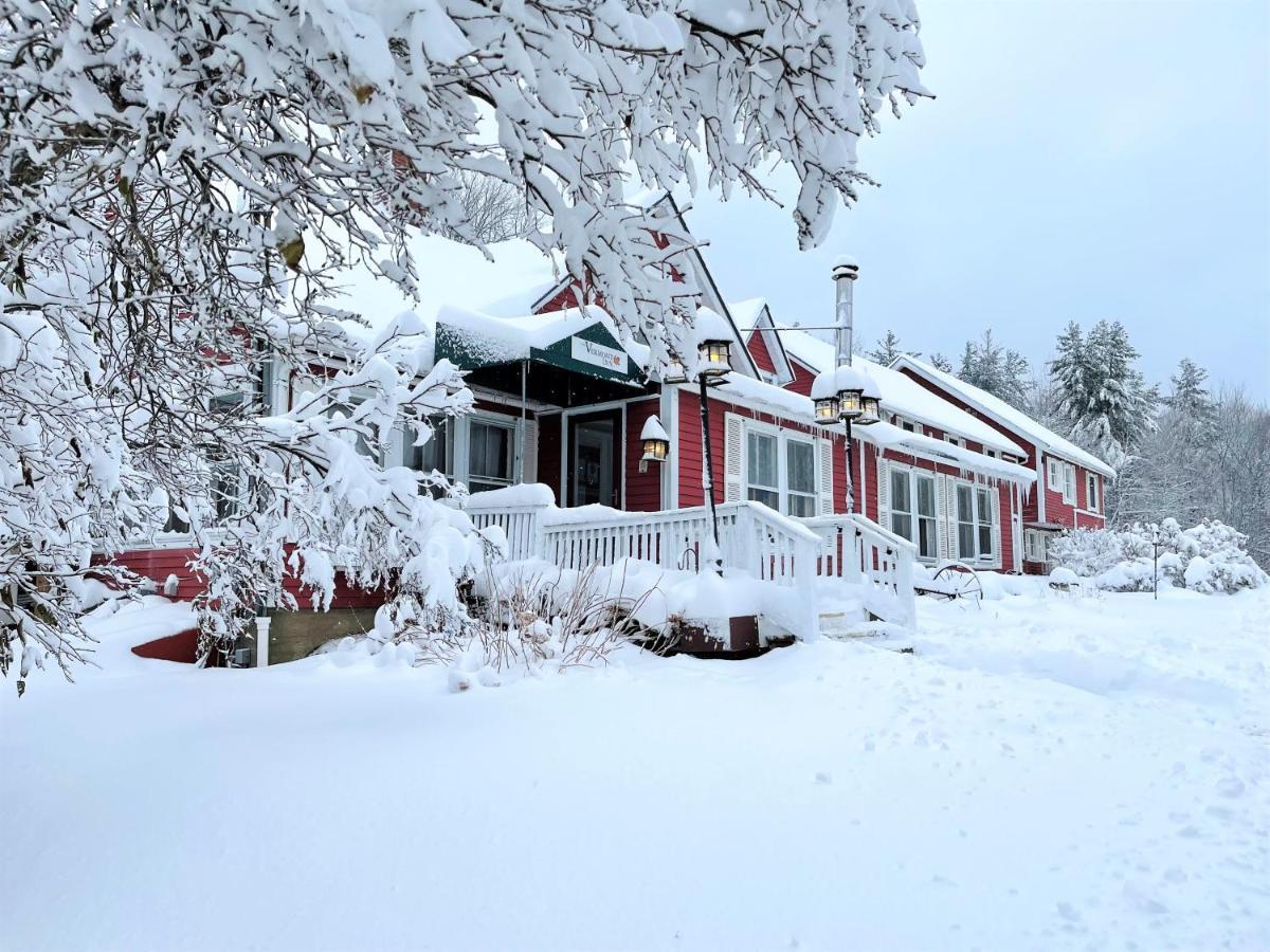 The Vermont Inn Mendon Esterno foto
