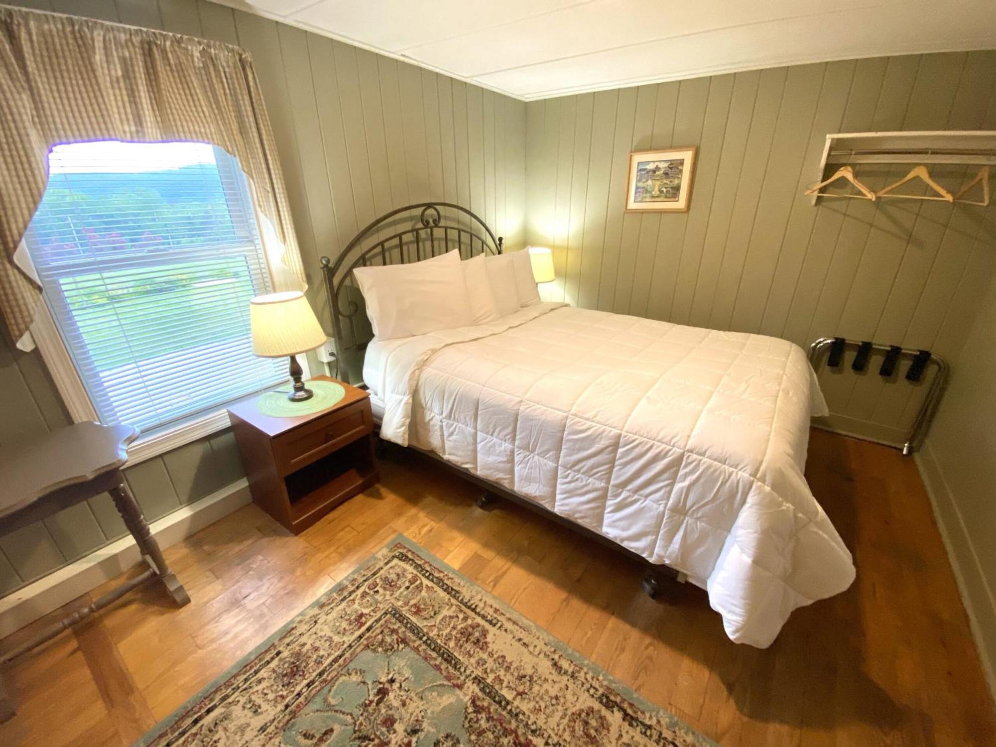 The Vermont Inn Mendon Esterno foto