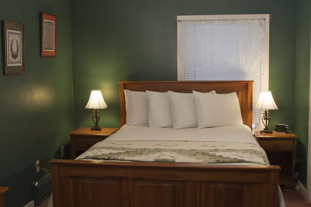 The Vermont Inn Mendon Esterno foto