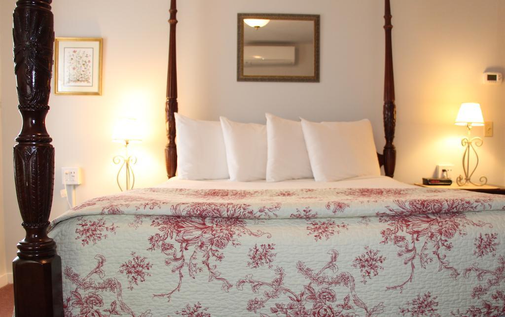The Vermont Inn Mendon Esterno foto