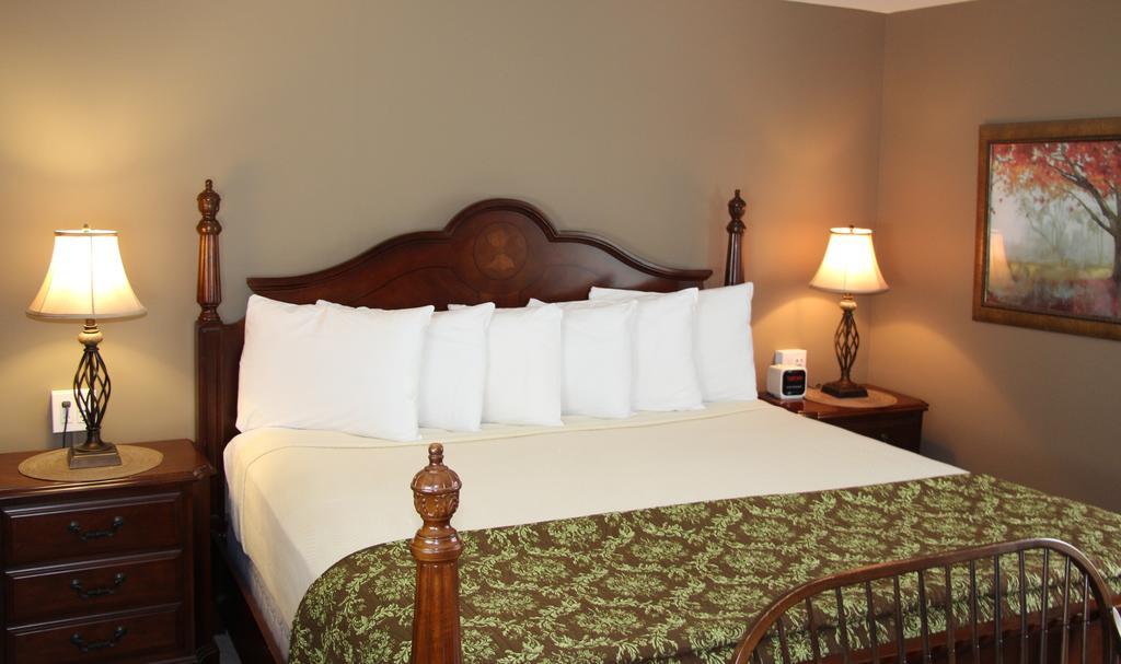 The Vermont Inn Mendon Esterno foto