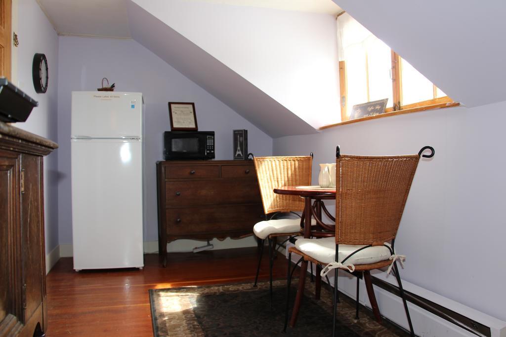 The Vermont Inn Mendon Esterno foto